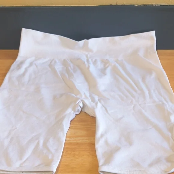 Red Kids Bottoms - Picture 16 of 16